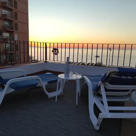ático Primera Linea Marina Apartamento *