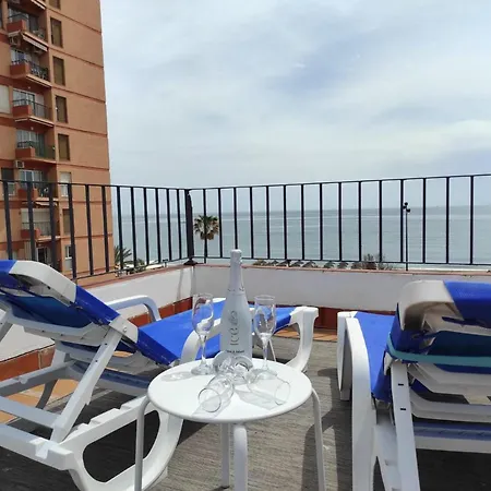 Apartamento ático Primera Linea Marina Fuengirola