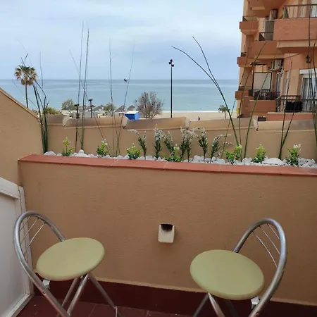 Atico Primera Linea Marina Apartment *