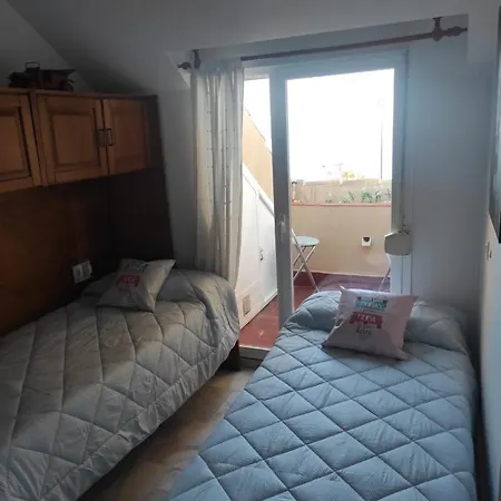 Atico Primera Linea Marina Apartment *