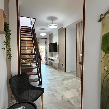 Apartmán Atico Castillo Primera Linea Playa *